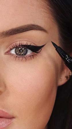 browindustry-Professional-Eyeliner-Services-section